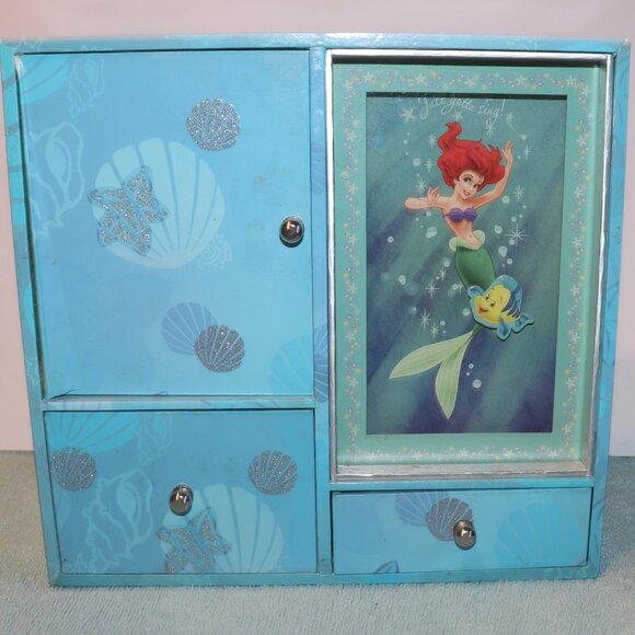 RARE Little Mermaid Music JEWELRY BOX MAGICAL MOVEMENT